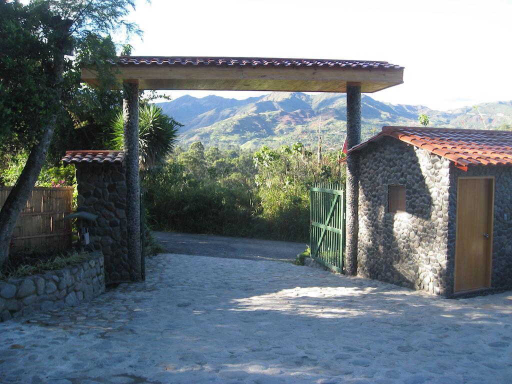 Casa Madre Tierra Hotel LàngLàngVilcabamba Ngoại thất bức ảnh