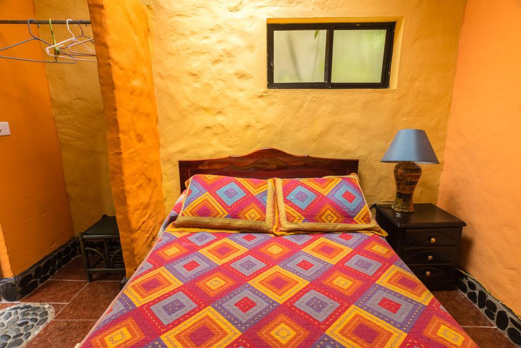 Casa Madre Tierra Hotel LàngLàngVilcabamba Ngoại thất bức ảnh